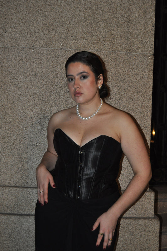 Corset Bia preto em cetim Fatale